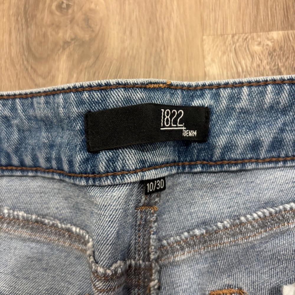 NWT 1822 Denim High Rise Wide Leg Distressed Jeans Medium Wash‎ Blue 10/30 - Picture 5 of 12